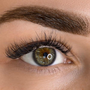 Pestañas y cejas